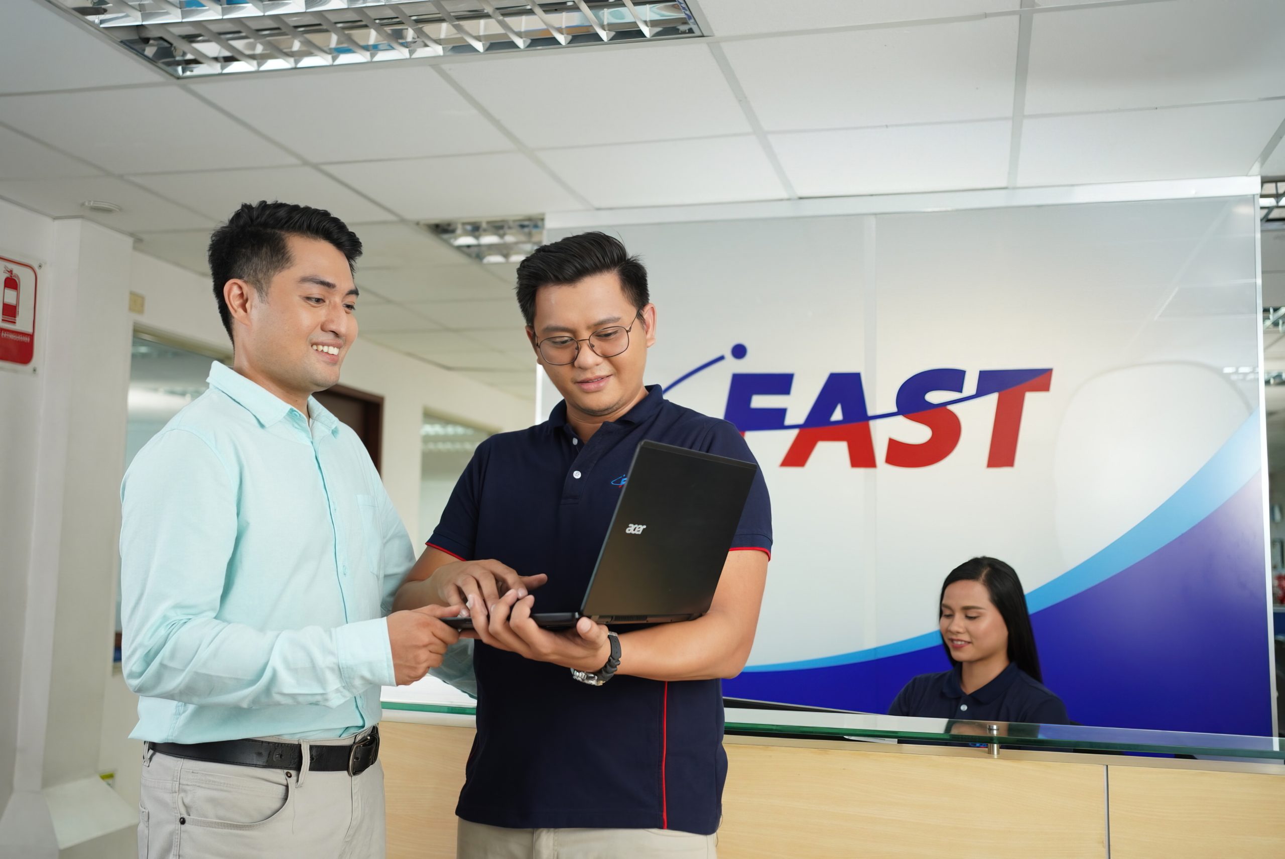 FAST Logistics Group combines over 50 years of industry experience, a nationwide multimodal network, and integrated end-to-end solutions to help businesses maintain continuity and adapt quickly during supply chain disruptions. It is the trusted partner of businesses of all sizes across FMCG, consumer retail, pharmaceutical, agriculture, automotive, industrial, and more.