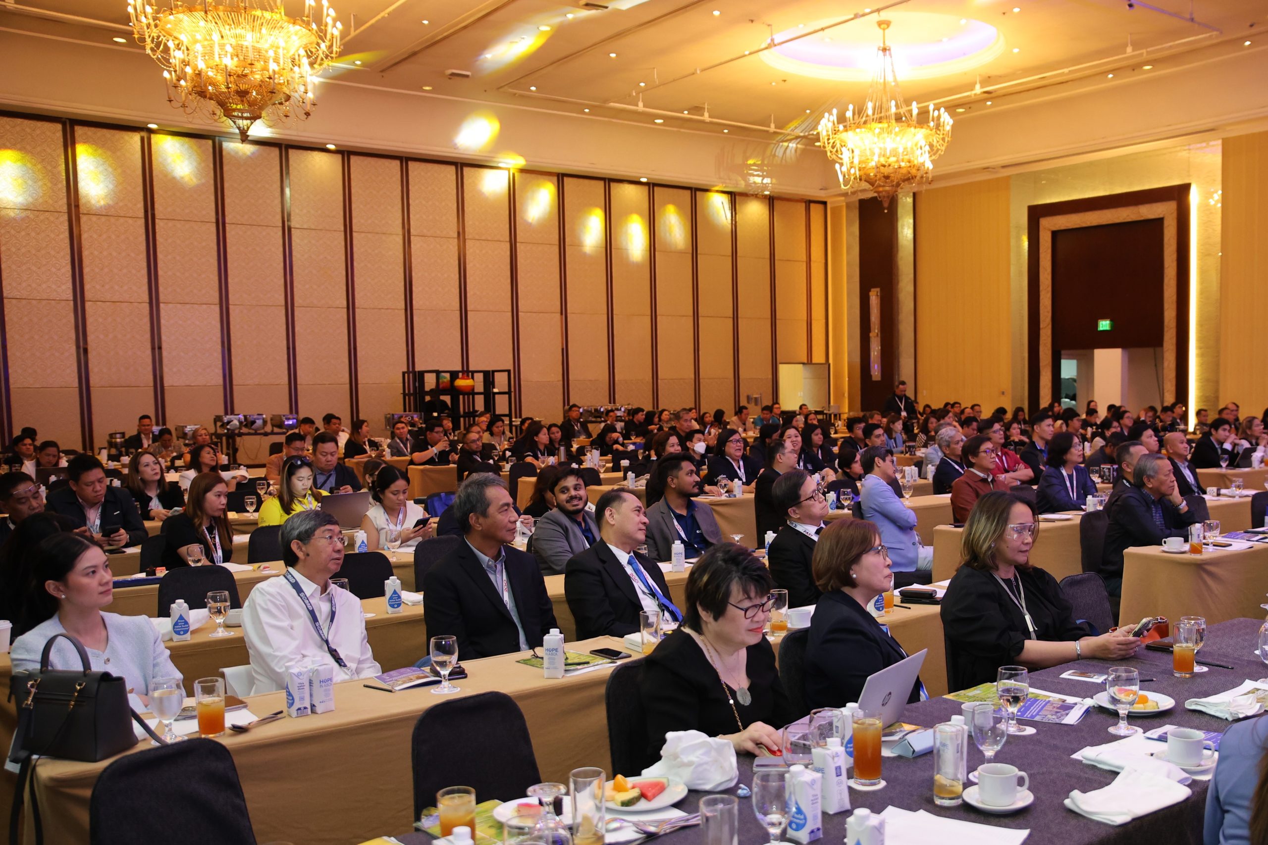 audience listening to FAST Logistics Group during the 2024 SCMAP Supply Chain Conference