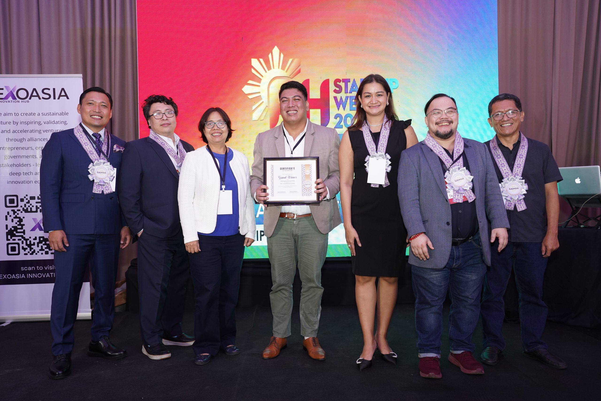 FAST Logistics Innovation Prize Grand Winner Jiego Tanchoco from FleetHive during the 2024 Philippine Startup Week The Innovation Challenge