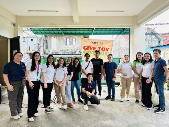 FAST Logistics Strengthens Community Engagement Through Gift-Giving Project 